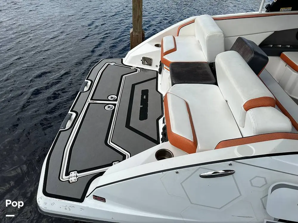 2016 Scarab 255 impulse