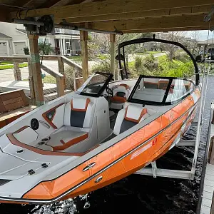 2016 Scarab Boats 255 Impulse