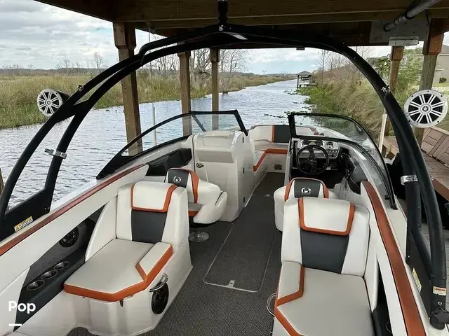 Scarab 255 Impulse