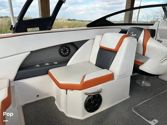 Scarab 255 Impulse