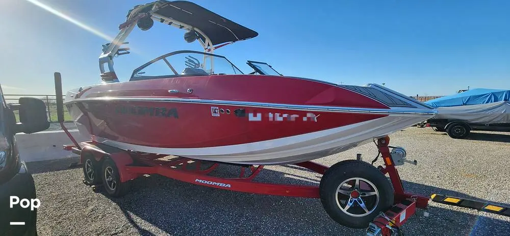 2020 Moomba kayien