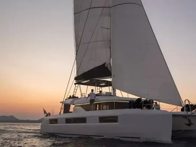 Lagoon 50