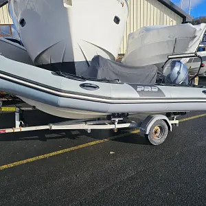 2009 Zodiac Pro 9 Man