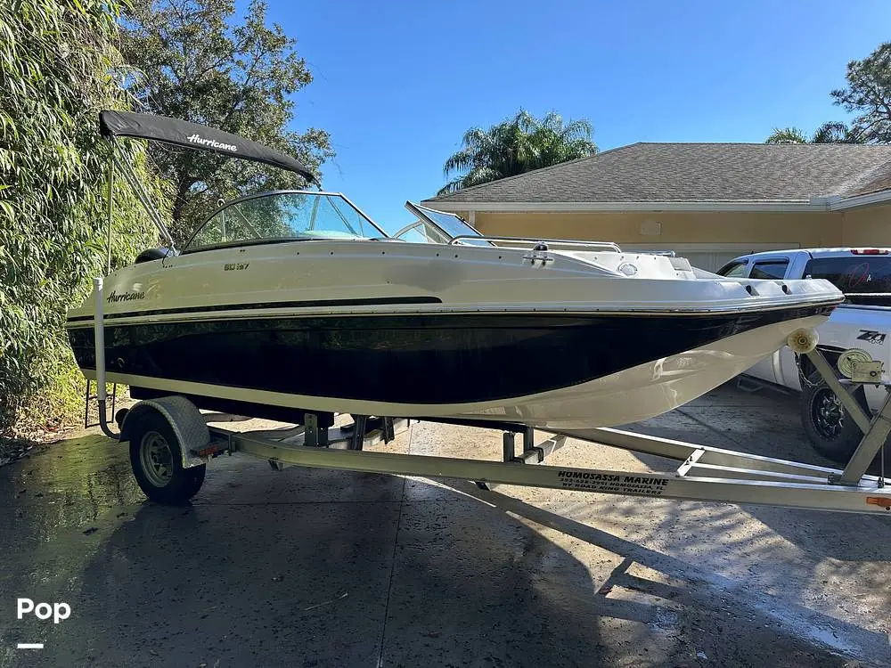 2016 Hurricane sundeck 187