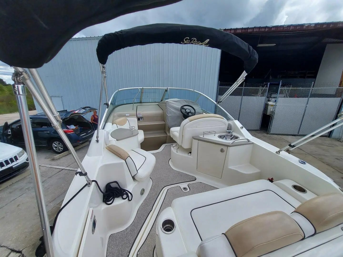 2009 Sea Ray sundancer 240