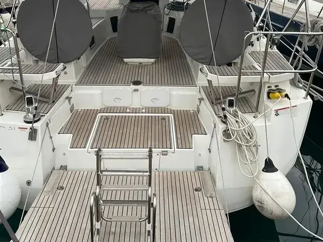 Jeanneau 51 Yacht