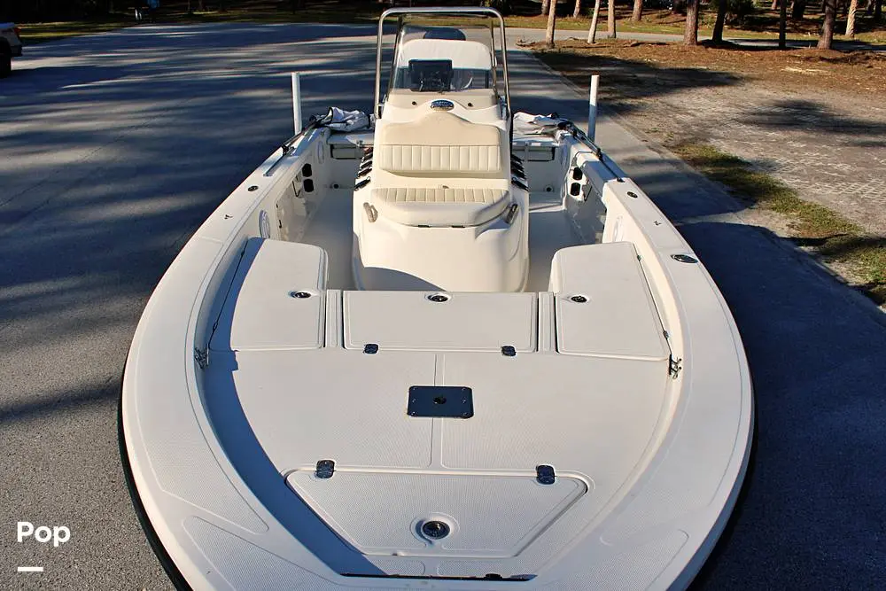 2010 Mako 2201 inshore