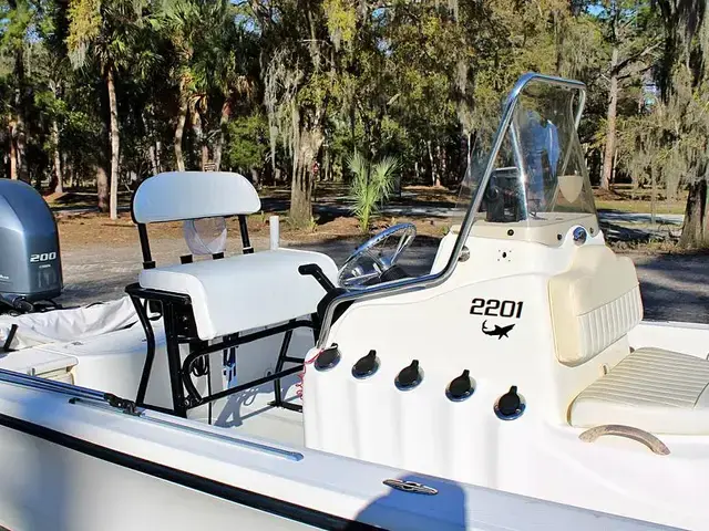 Mako 2201 Inshore