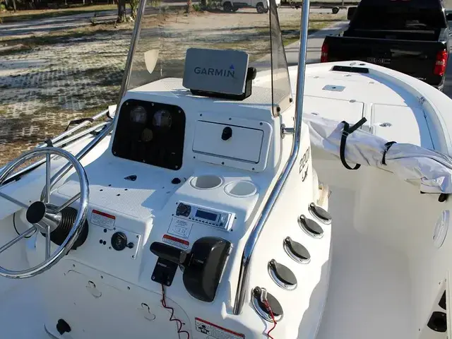 Mako 2201 Inshore