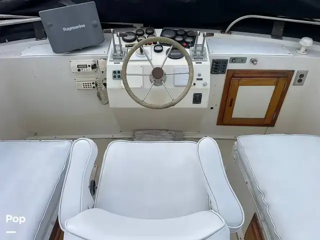 Californian 43 Cockpit Motor Yacht