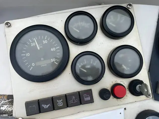 Californian 43 Cockpit Motor Yacht