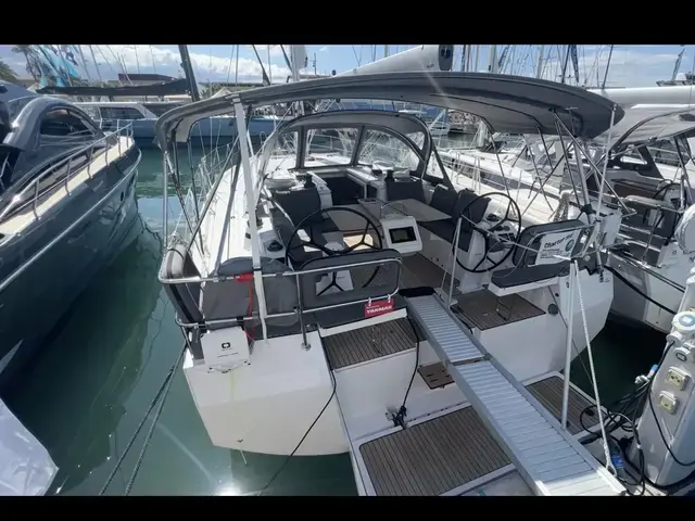 Bavaria C 42