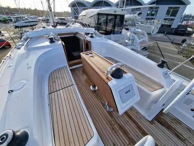 Bavaria Cruiser 34