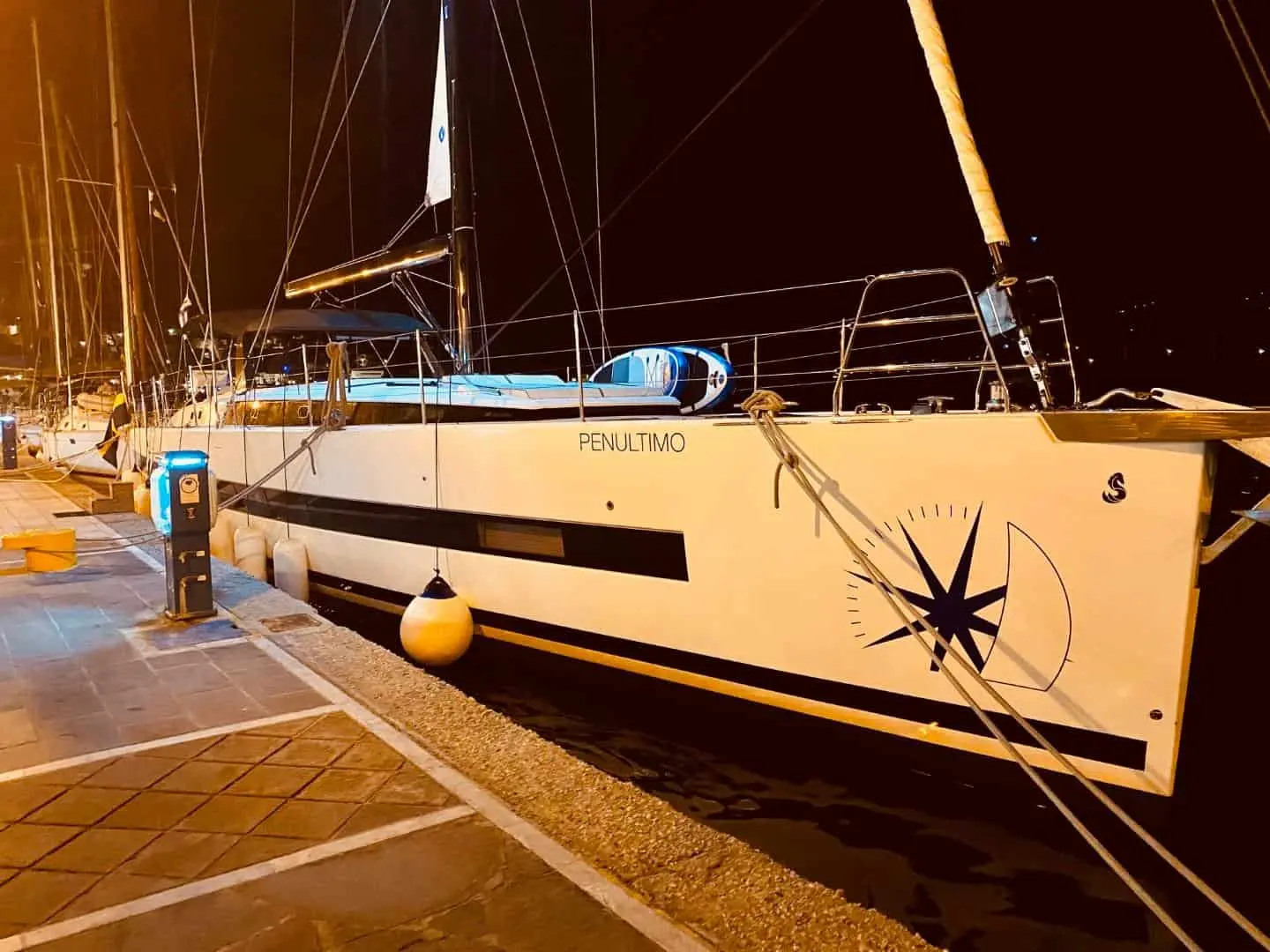 2021 Beneteau oceanis yacht 62