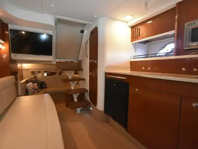 Sea Ray 330 Sundancer