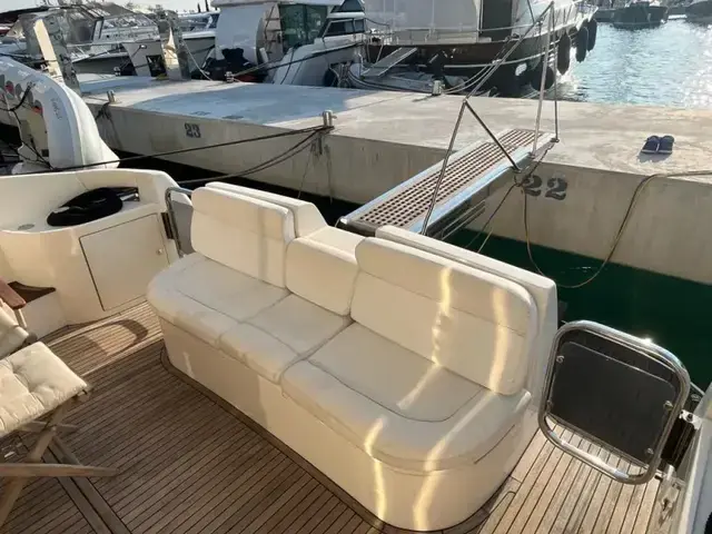 Azimut 46 Flybridge