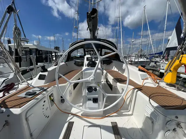 Bavaria Cruiser 34