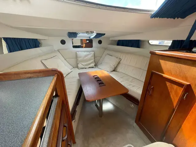 Fairline Carrera 24