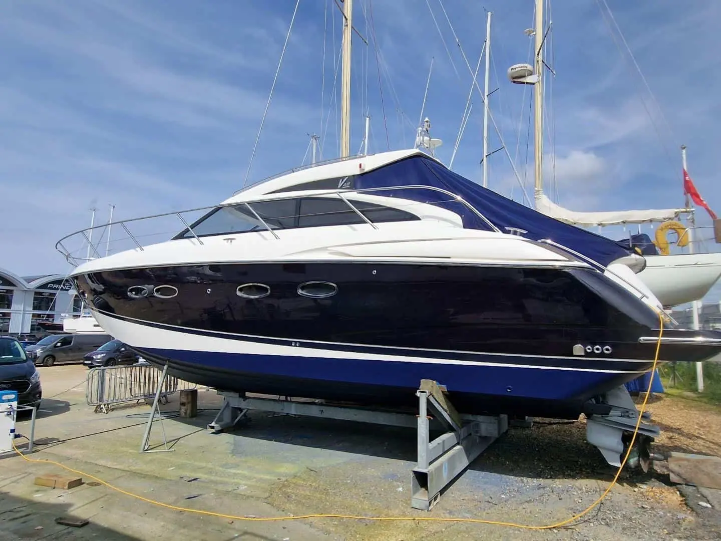 2011 Princess v42