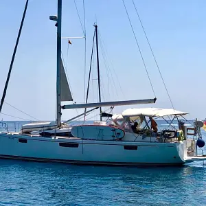 2013 Bavaria Vision 42