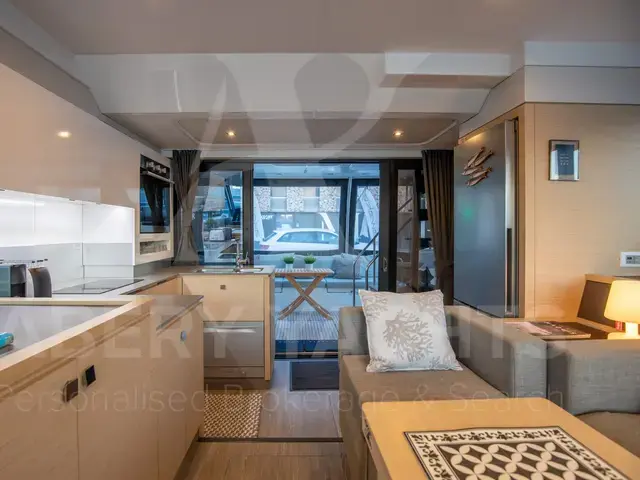 Fountaine Pajot My 40