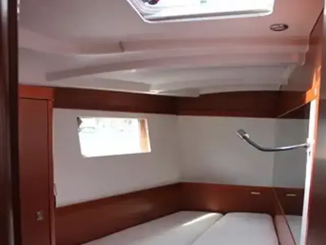 Beneteau Oceanis 48