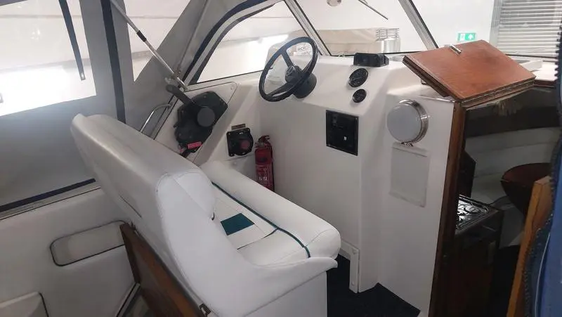 1995 Viking 22 widebeam