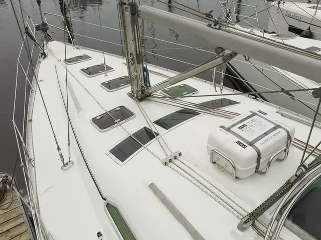 Beneteau Oceanis Clipper 393