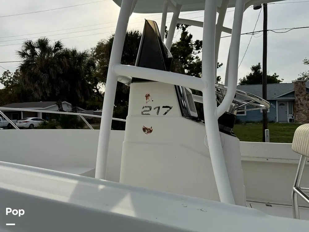 1995 Quest 217 open fisherman