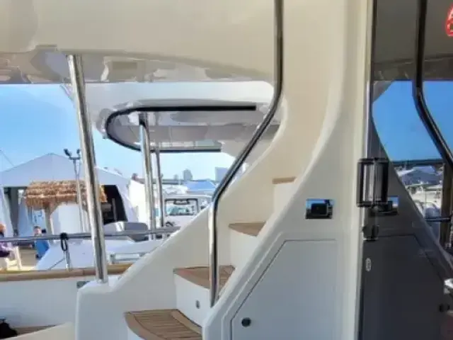 Azimut Flybridge