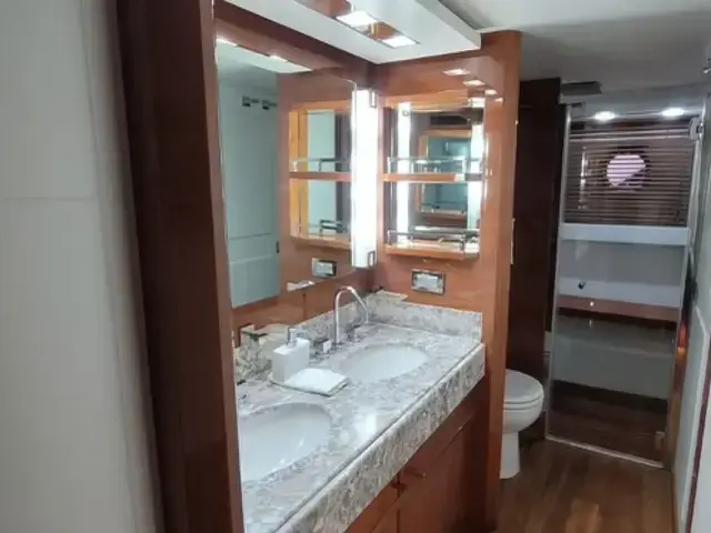 Azimut Flybridge