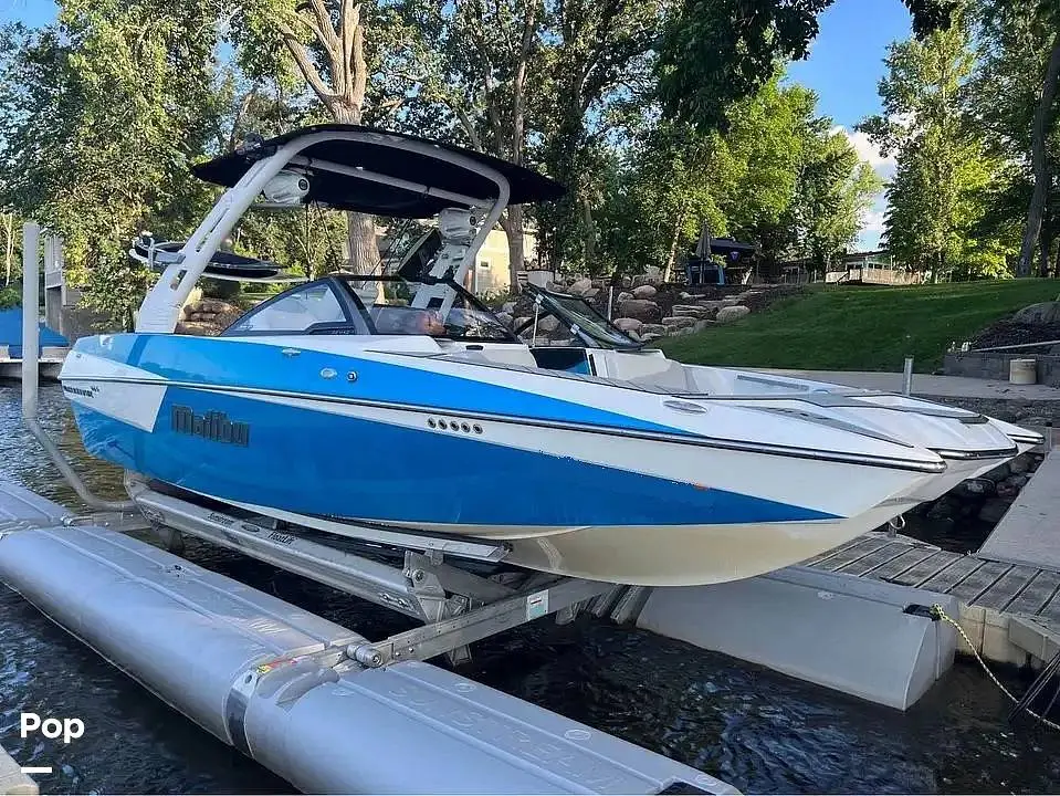 2017 Malibu wakesetter 22mxz