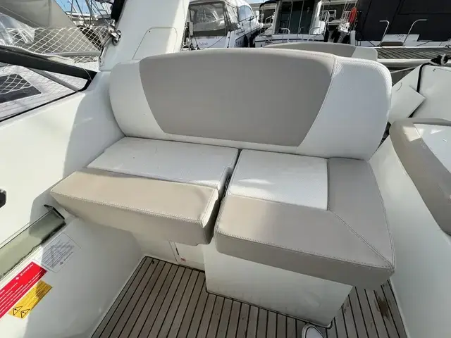 Jeanneau Leader 8