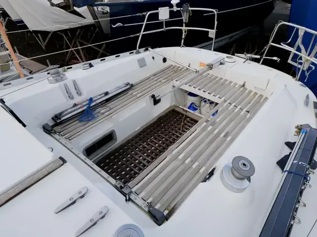 Beneteau First 35