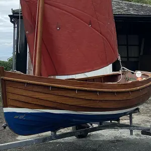  Classic 9' McNulty Lugsail Dinghy