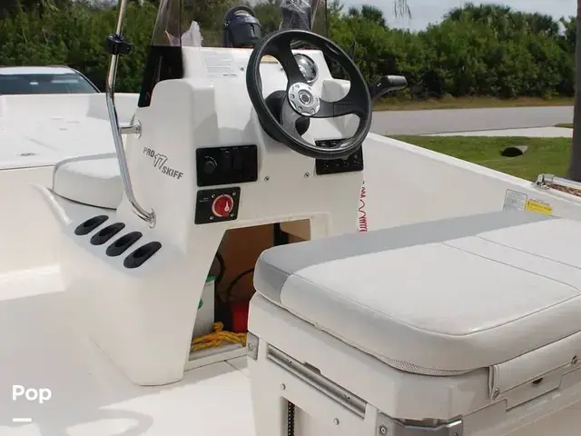 Mako 17 Pro Skiff