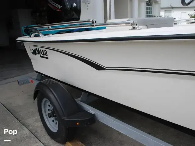 Mako 17 Pro Skiff