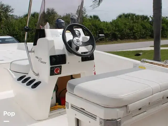 Mako 17 Pro Skiff