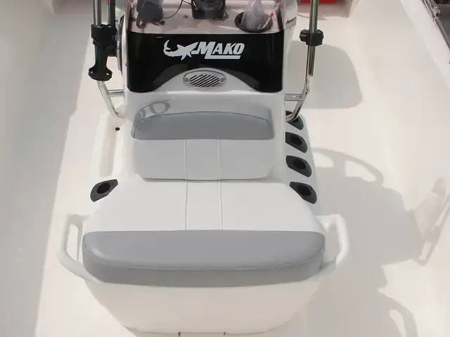 Mako 17 Pro Skiff