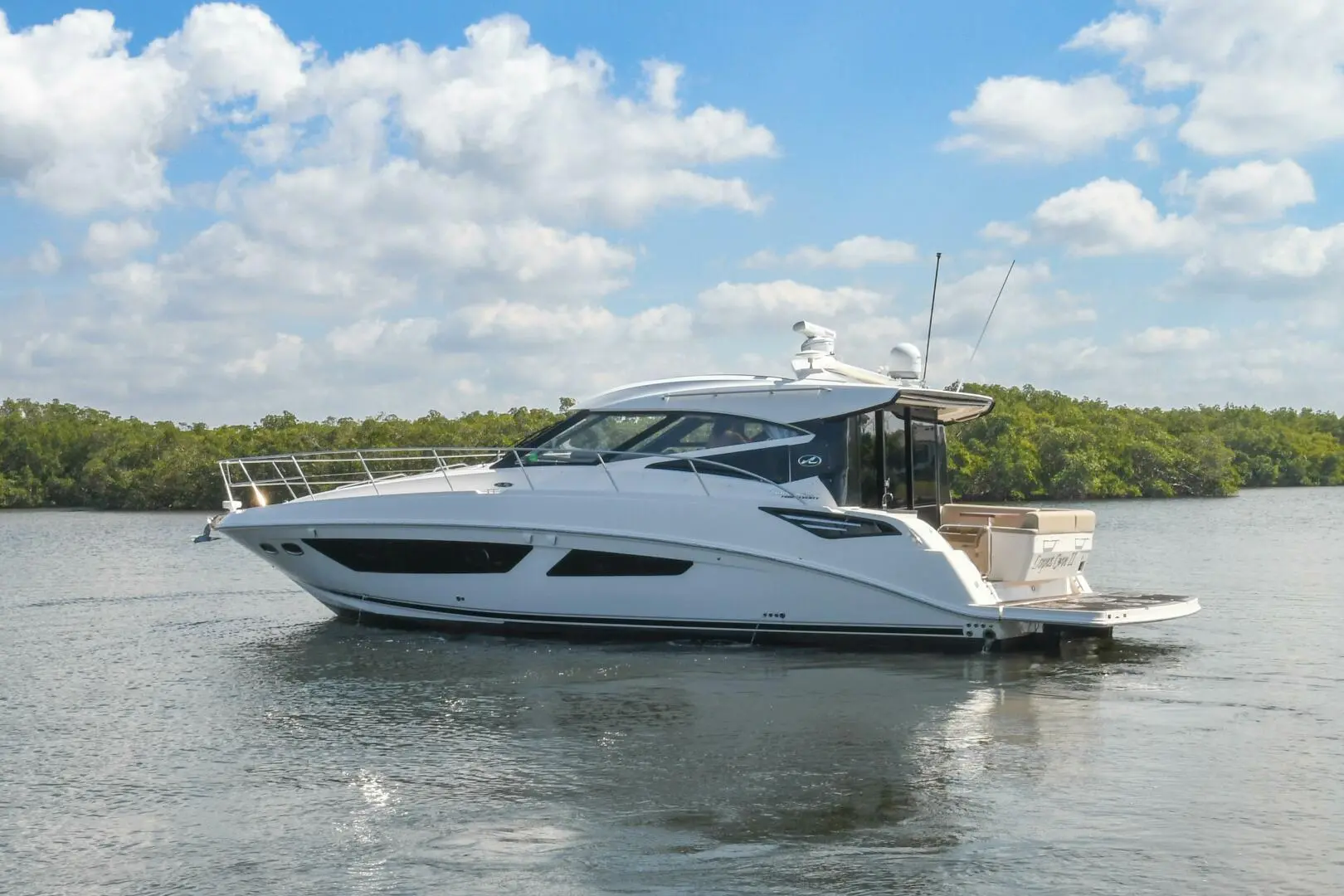 2016 Sea Ray 470 sundancer