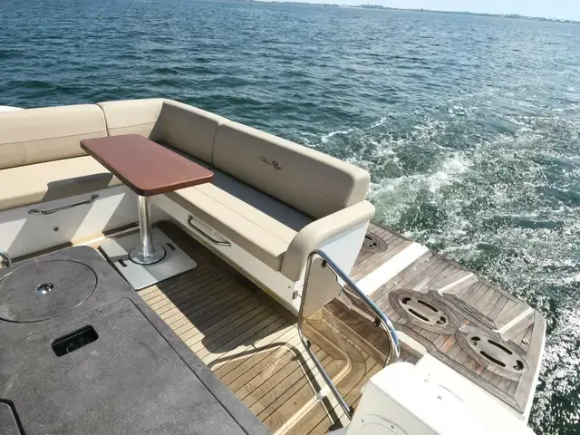 Sea Ray 470 Sundancer