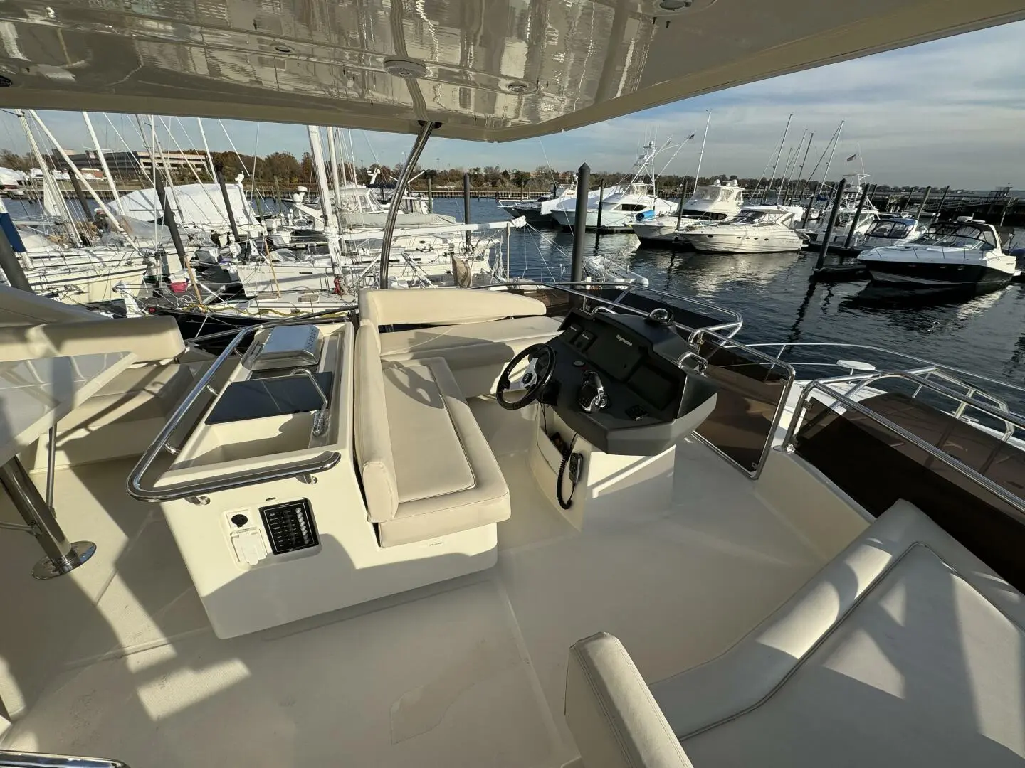 2016 Aquila 44 yacht