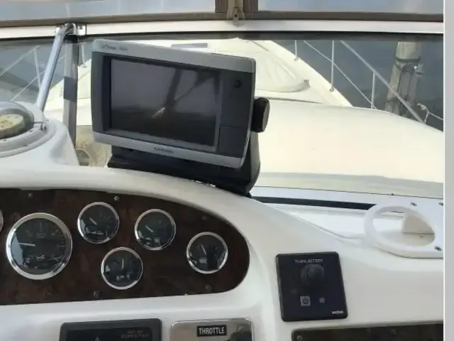 Sea Ray 400 Sedan Bridge