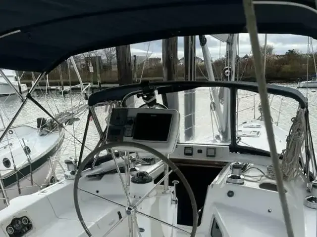 Marlow Hunter Hunter 42 Passage