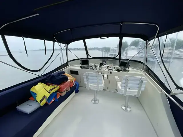 Tollycraft Aft Cabin