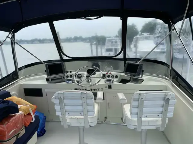 Tollycraft Aft Cabin