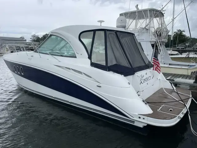 Cruisers Yachts 390 sport coupe