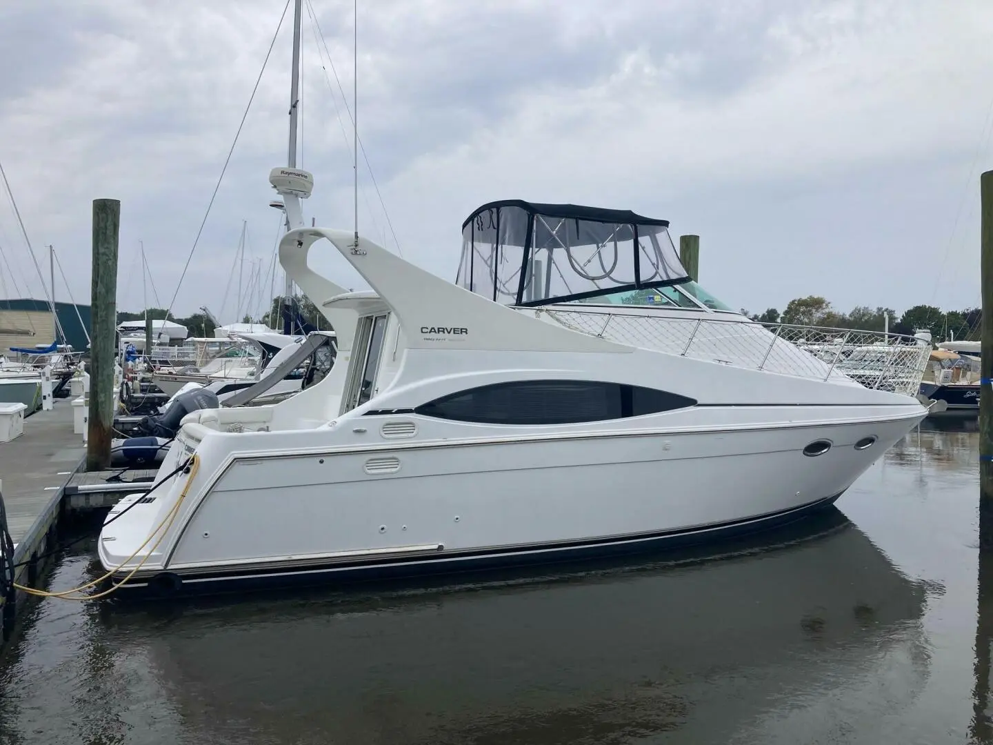 2002 Carver 350 mariner