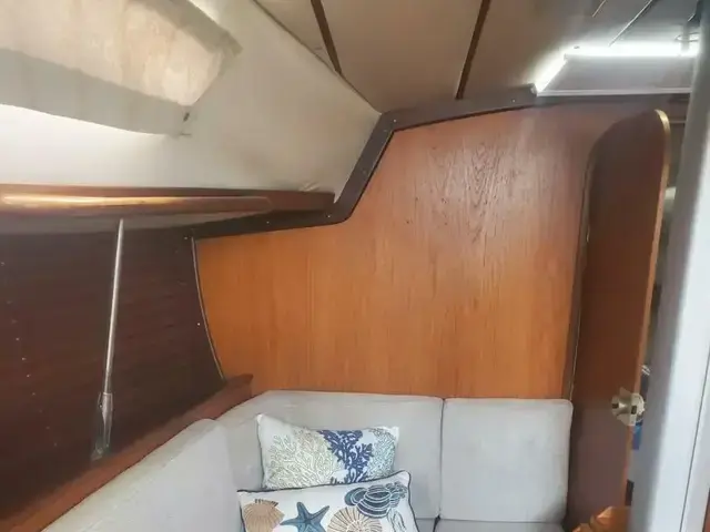 Beneteau First 375