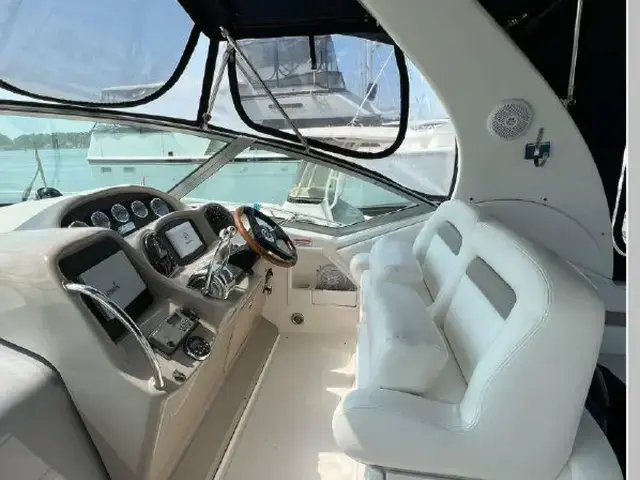 Sea Ray 320 Sundancer